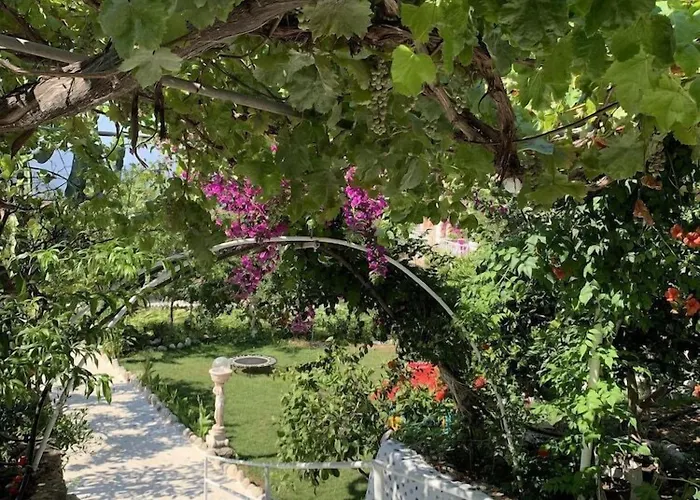 Отель Manzara Олудениз