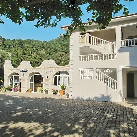 Manzara Otel 2*